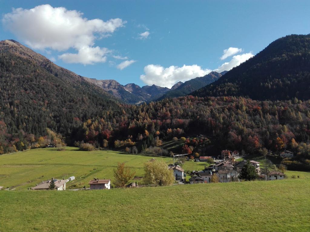 Agritur Cornasest Panzió Breguzzo Kültér fotó