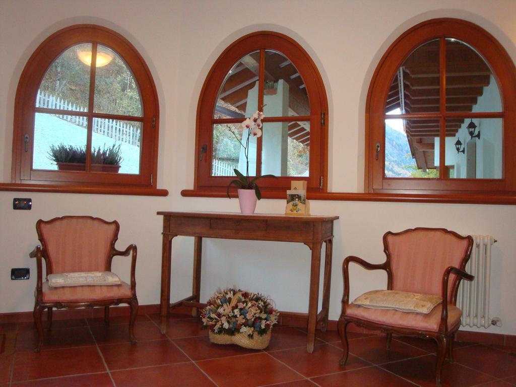 Agritur Cornasest Panzió Breguzzo Kültér fotó