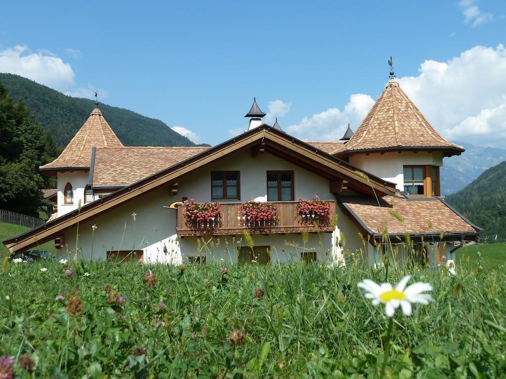 Agritur Cornasest Panzió Breguzzo Kültér fotó