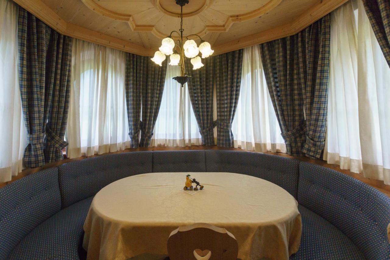 Agritur Cornasest Panzió Breguzzo Kültér fotó